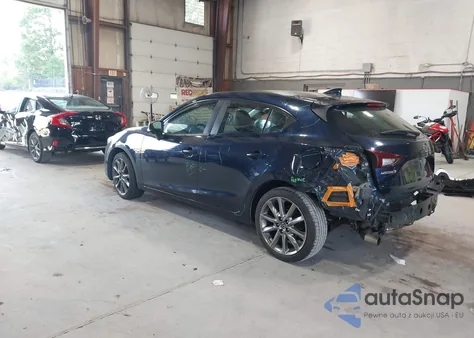 2018 Mazda Mazda3 Touring z USA, uszkodzony, nr VIN 3MZBN1L36JM167965